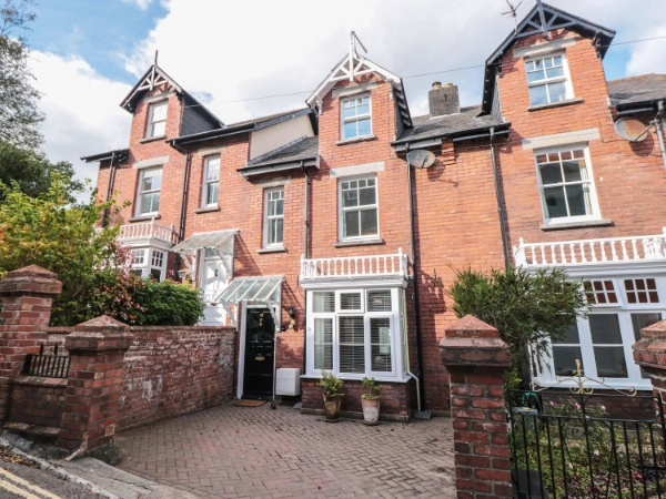12 Ridge Hill